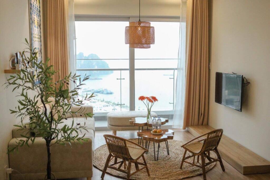 Bom Homes- The Sapphire Ha Long Residence Apartment Buitenkant foto